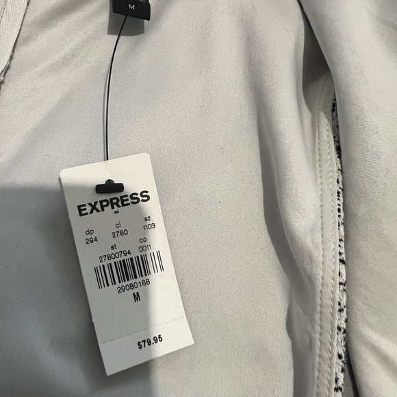Express Dress - Picture 4 of 5